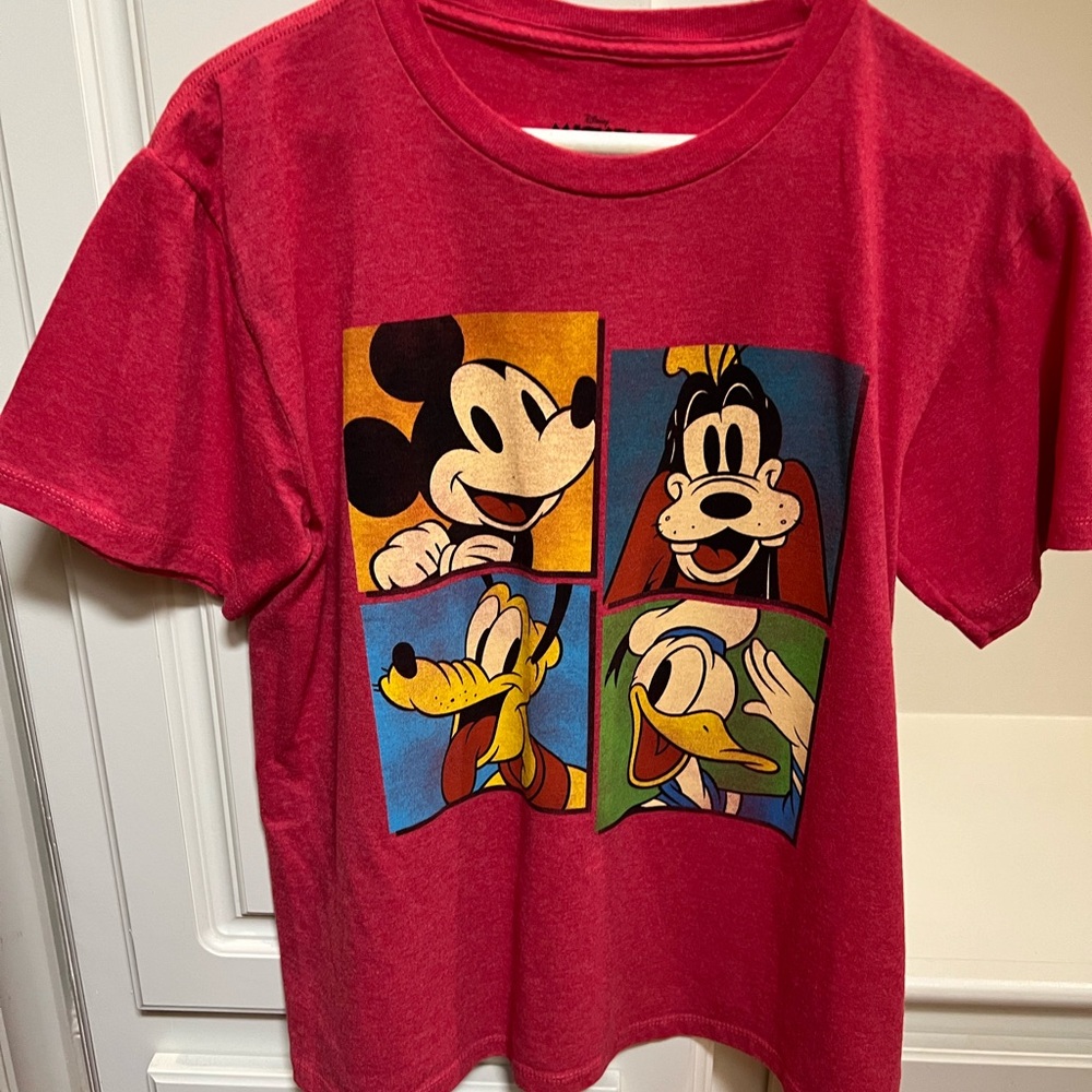 Disney Mickey Mouse Goofy Donald Pluto Pop Art Red Heather T-shirt - Picture 1 of 3